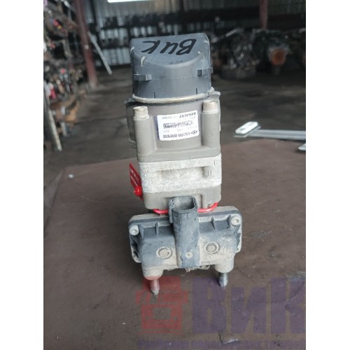 Кран главный тормозной Renault Magnum DXI KNORR (552), 5010633320