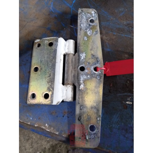 Петля двери Renault Magnum DXI 12 (611), -2