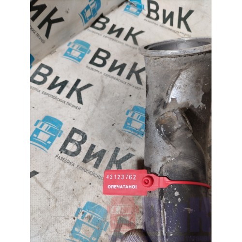 Патрубок интеркулера Scania R400 915216 (762), 1812885-2