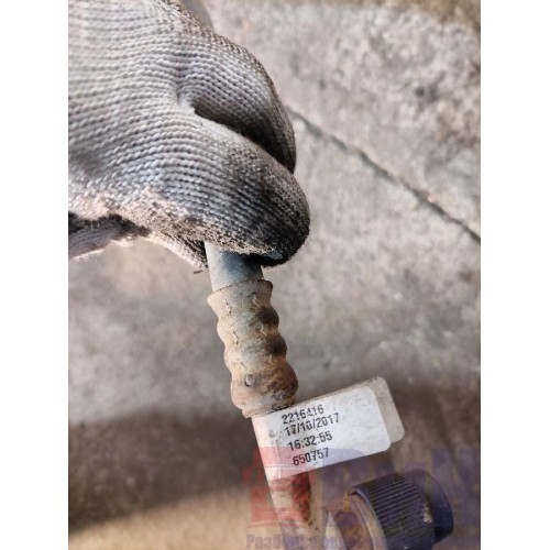 Трубка кондиционера Scania R400 915216 с деф.(827), 2216416-2