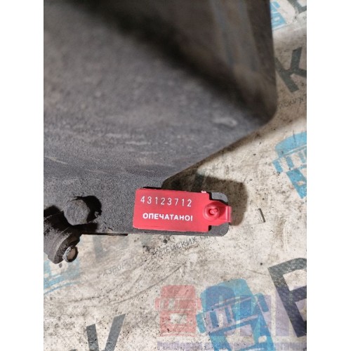 Кронштейн противооткатника Scania R400 915216 (712), 1796509-3