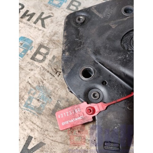 Замок кабины Scania R400 915216 (786), 1810345-1