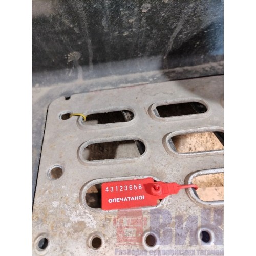 Корпус нижней подножки Volvo FH 13 103098 с накладкой деф. LH (656), -3