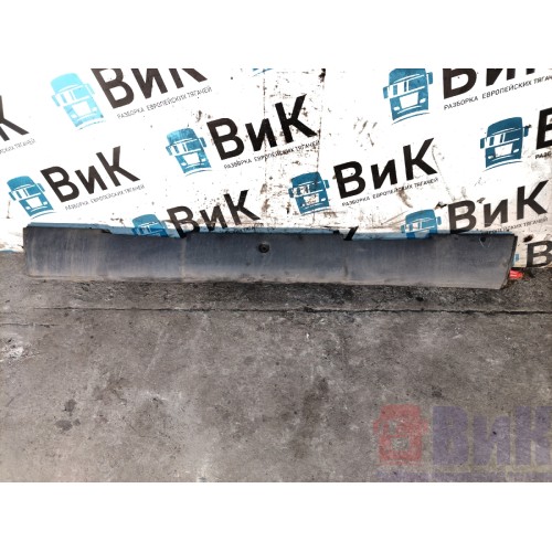 Накладка на усилитель бампера Volvo FH 13 103098 центральная часть неориг. (631), 