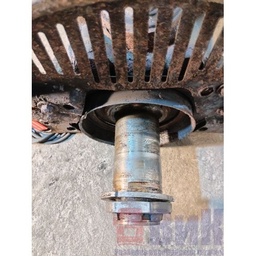 Балка передняя Volvo FH 13 103098 в сборе с цапфами d68 (595), 20703960-5