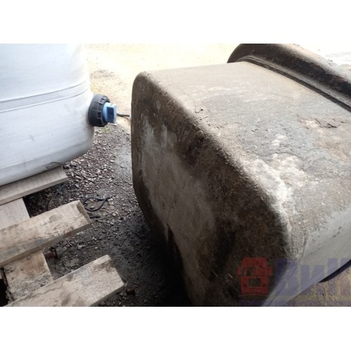 Бак топливный Mercedes 185х65х57 с топливозаборником и кронш-ми и (841), -5