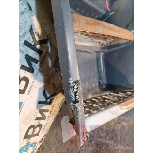 Подножка основная MAN TGS 613503 ориг. с деф. LH (088), -2