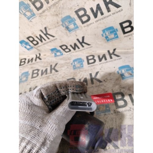 Моторчик стеклоочистителя Iveco Eurostar 251363 Cursor 10 (757), 99439637-4