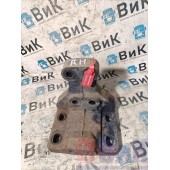 Кронштейн торсиона кабины Iveco Stralis 258750 RH (646)