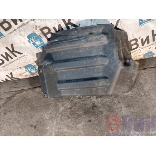 Подкрылок под кабину LH Iveco Stralis 258750 (687), 504067844