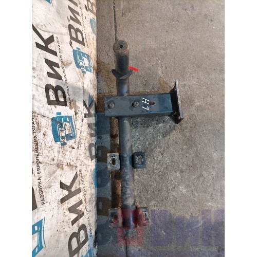 Кронштейн подножки нижней Iveco Stralis 258750 LH (643), -2