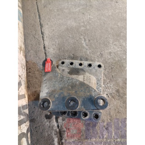 Кронштейн (проставка) ГУРа Iveco Stralis 258750 (695), 41214878-3