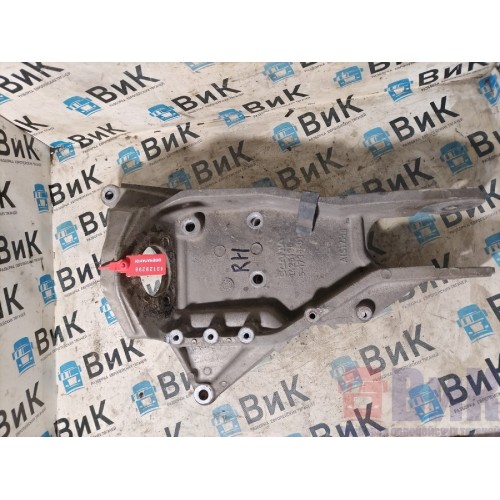 Кронштейн кабины (кронштейн передней подушки) Scania R420 274491 RH (298), 1426196-2