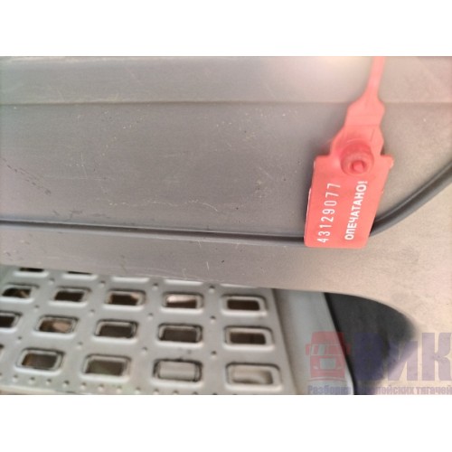 Подножка основная DAF 106 066636 с деф. RH (077), 1835024-4