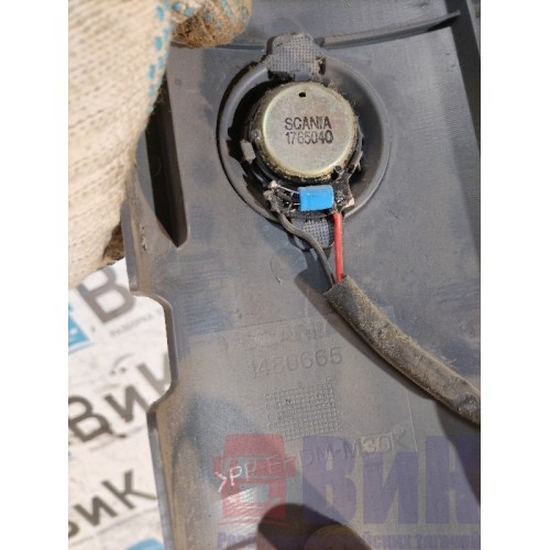 Накладка на стойку лобового стекла Scania 5 178648 внутренняя RH (019), 1480665-1