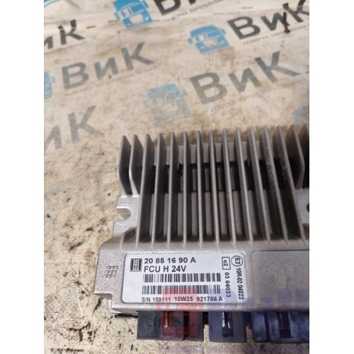 Блок управления светом Renault Midlim (737), 20851690-2