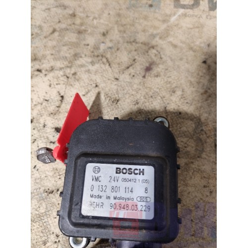 Моторчик заслонки отопителя (сервопривод) DAF 105 961218 (923), 01328011148-2