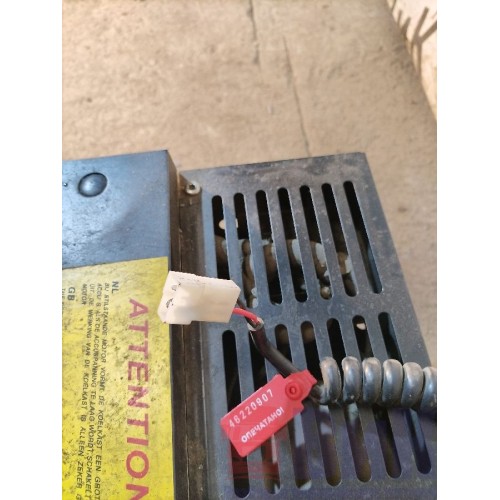 Холодильник DAF 105 961218 с деф. (907), 1794024-5