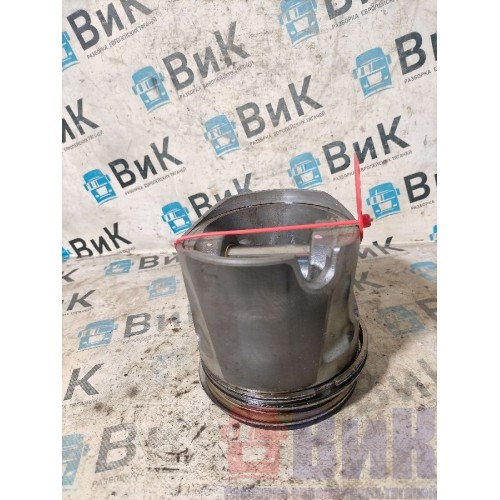 Поршень Iveco stralis 258750 Cursor 10 E5 (833), 504373840