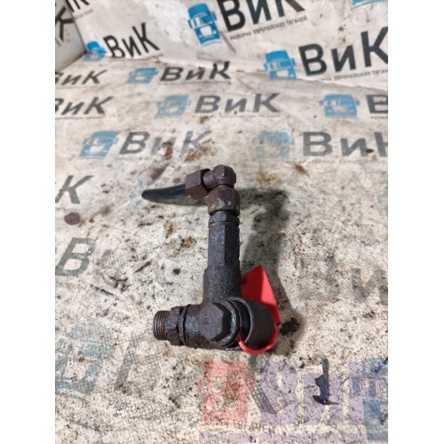 Клапан топливный Iveco stralis 258750 Cursor 10 E5 со штуцером (893), 