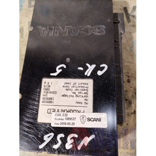 Блок управления светом Scania R420 040019 (736), 1889537-1