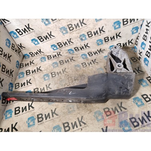 Кронштейн подножки Mercedes Actros MP3 617874 алюм. RH (857), 9436660778-3