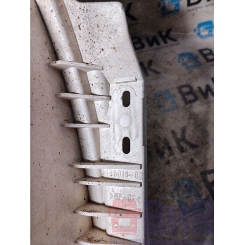 Фара противотуманная DAF 106 066636 RH (762), 17601902-1