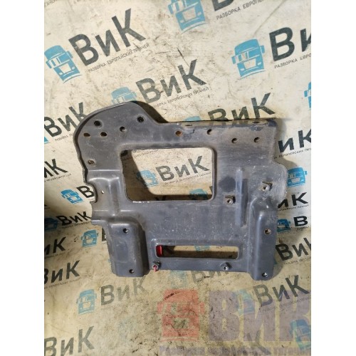 Кронштейн усилителя бампера Scania R440 335286 LH (263), 1923152-3