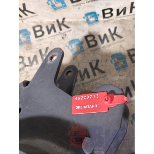 Кронштейн замка кабины Scania R440 335286 RH (273), 1491018-2