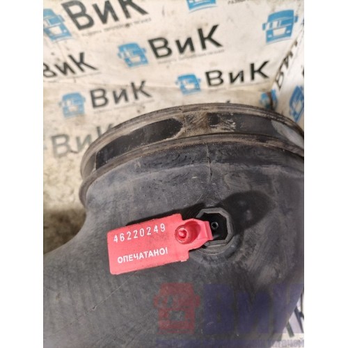 Патрубок воздушного фильтра Scania R440 335286 (249), 2094103-3