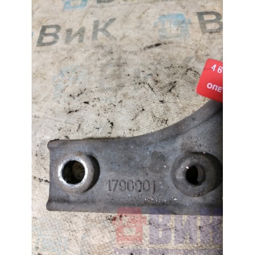 Кронштейн усилителя бампера Scania R440 335286 RH (159), 1790901-1