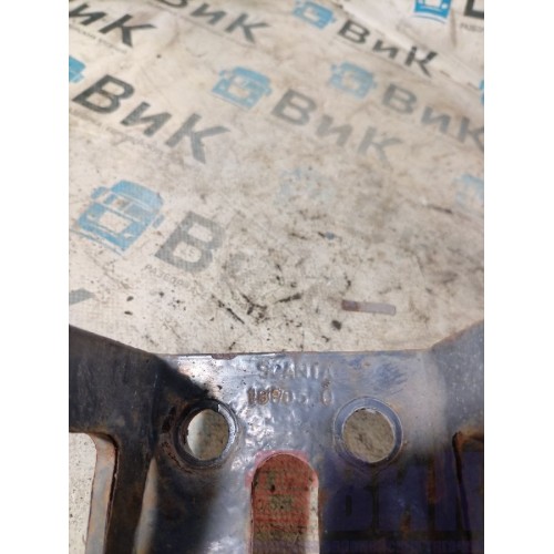 Кронштейн заднего амортизатора Scania R440 335286 верхний (306), 1880500-2