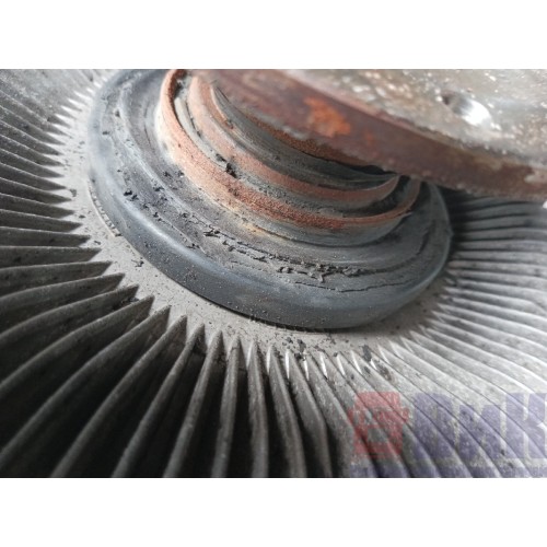 Вискомуфта (термомуфта) DAF 105 2012г 946058 с деф. (284), -2