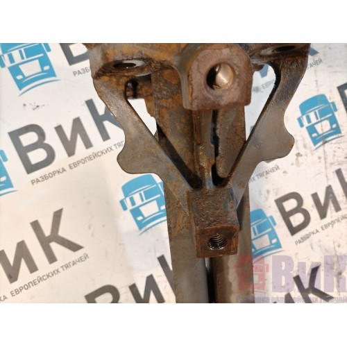 Траверса (кронштейн V-образной тяги) DAF 105 976058 (471), 1678814-1