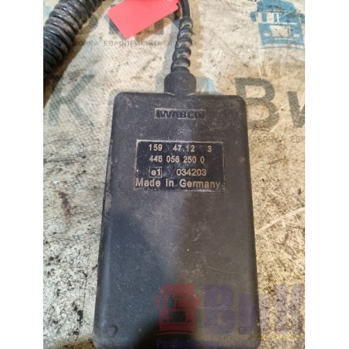 Пульт управления пневмоподвеской DAF 105 976058 (470), 4460562500-4