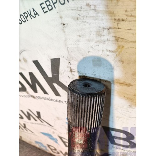 Полуось без блокировки Renault 013647 MS17X 101см 46зубов (394), -2