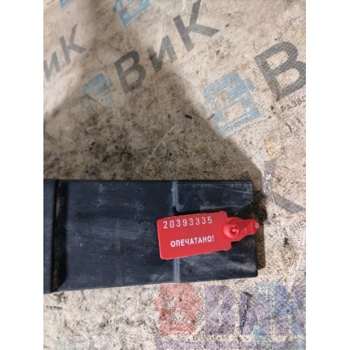 Кронштейн корпуса воздушного фильтра Renault Premium 013647 (335), 5010626034-1