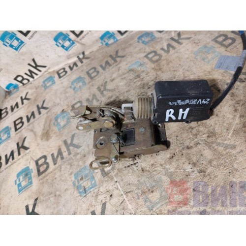 Замок двери Renault Premium 013647 с доводчиком RH (316), 
