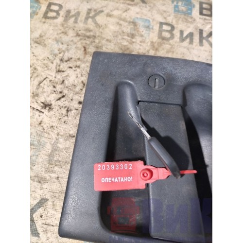 Ручка открывания двери Renault Premium 013647 наружняя с ключом RH (302), 5010538728-1