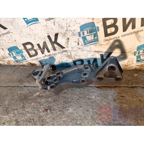 Кронштейн передней рессоры Volvo FH 13 659084 (пневмо) RH (162), 21089867