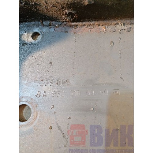 Кронштейн усилителя бампера Mercedes Actros MP3 617874 LH (049), 9303100090-2