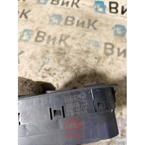 Блок управления стеклоподъемником DAF 105 011299 LH (976), 1895436-1