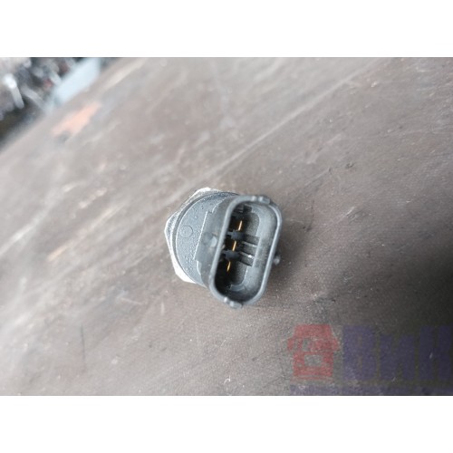 Датчик давления топлива в топливной рампе MAN D2066 (192)*, 0281002937-3