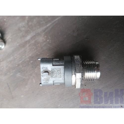 Датчик давления топлива в топливной рампе MAN D2066 (192)*, 0281002937-6