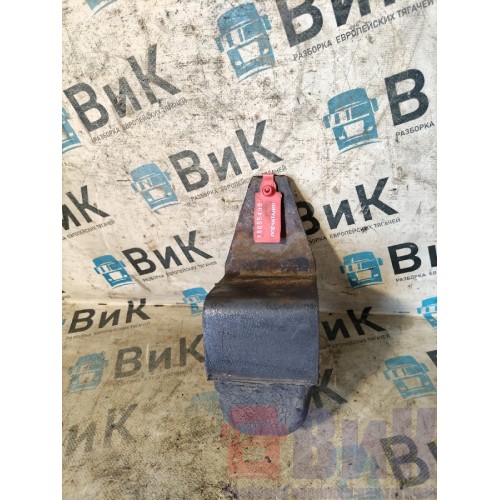 Отбойник передней рессоры DAF 105 009863 задняя часть (499), 1835451