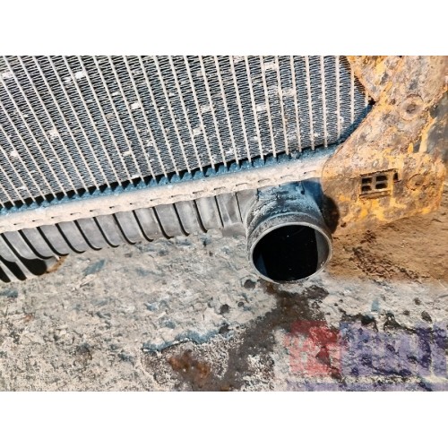 Радиатор основной DAF 105 009863 (599), 1861737-4