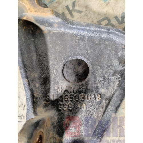 Кронштейн усилителя бампера MAN TGX 052290 3 уха RH (766), 81416503018-3