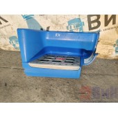 Корпус нижней подножки Volvo FH 12 363433 с накладкой деф. RH (978)