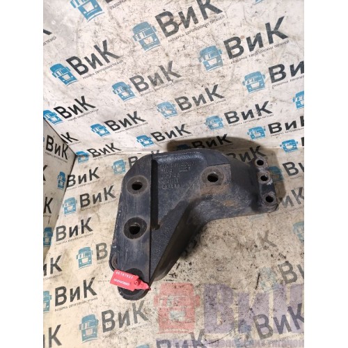 Кронштейн (проставка) ГУРа MAN TGX 052303 (632), 81461103164