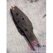 Кронштейн лонжерона кабины Renault Mack (962)